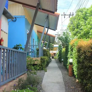 Baan Sri Lanta Guest house