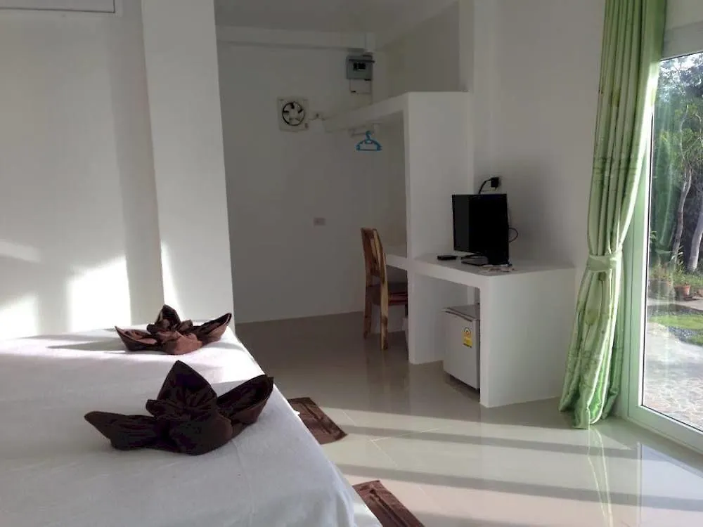 ** Resort Keereelay Hotel Koh Lanta Thailand