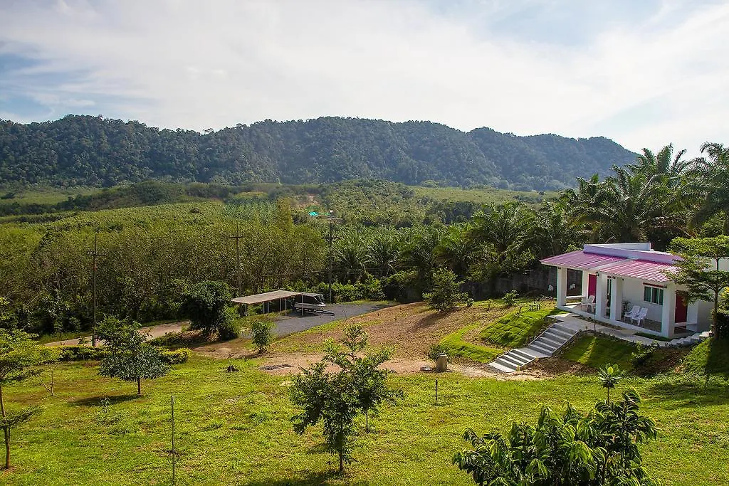 Keereelay Hotel Koh Lanta Thailand